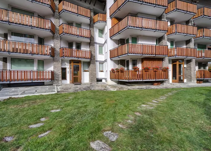 Maison كورمايور